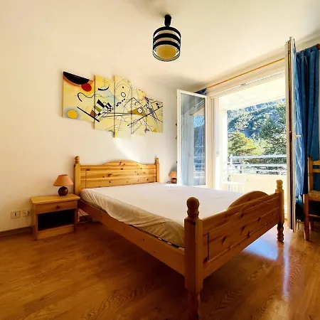 Appartement lumineux proche plage et parking Savines Extérieur photo